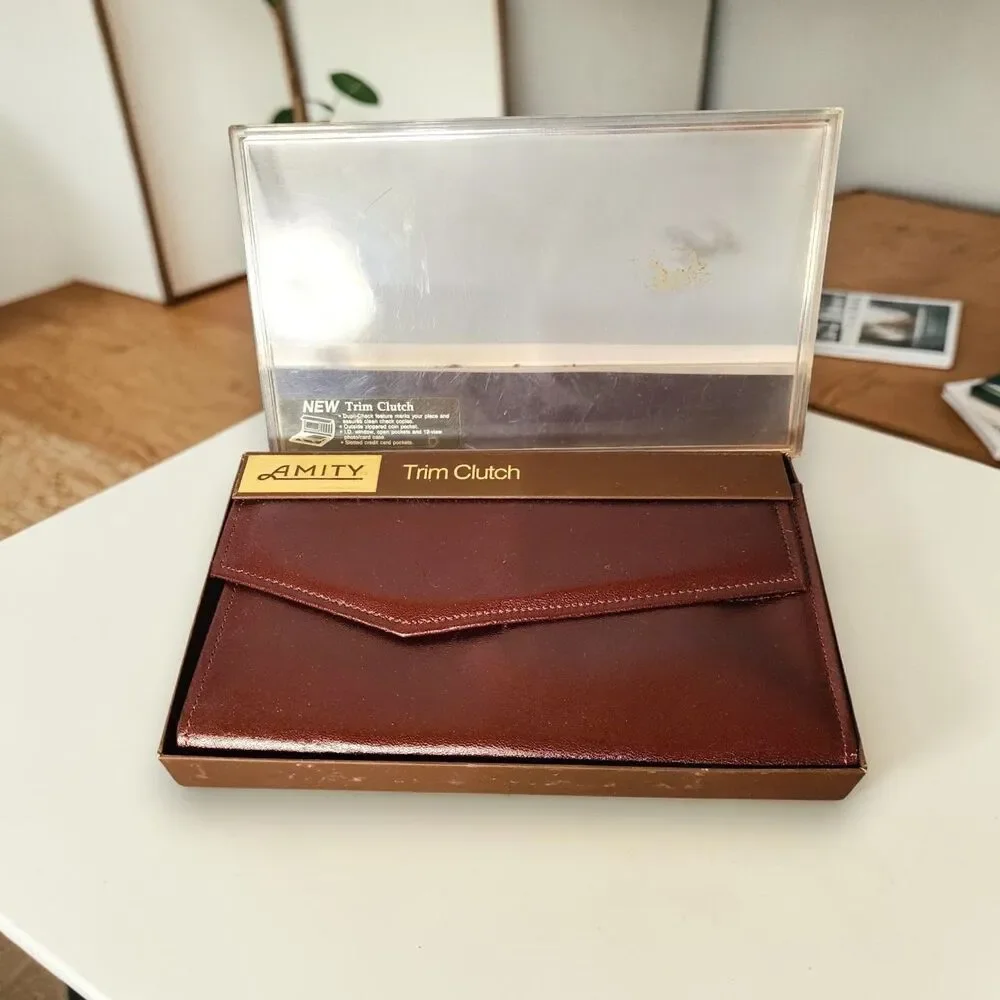 Vintage Amity Trim Clutch Brown Leather Wallet NOS w/ Original Case